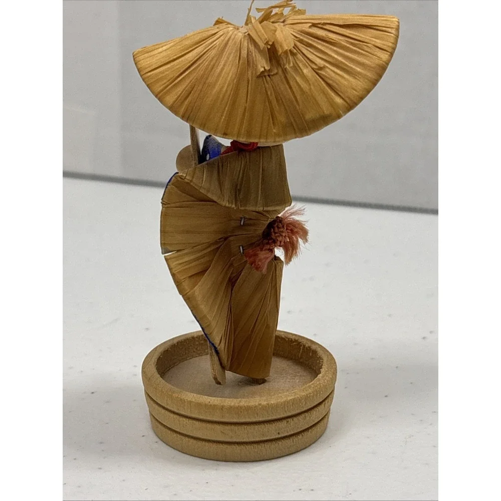 Vintage Japanese Hand Painted Kokeshi Wooden Straw‎ Hat Doll Figurine 3.5